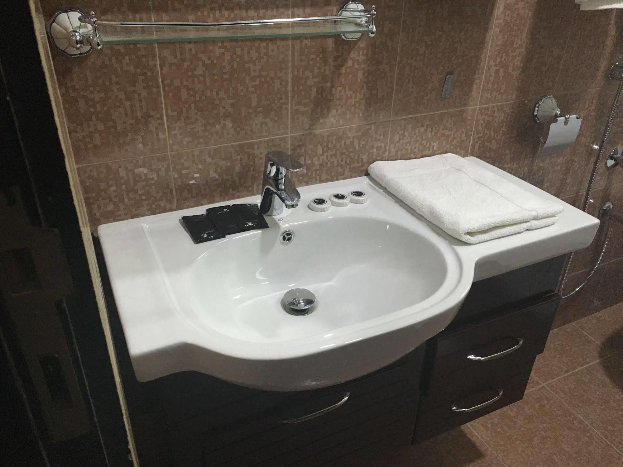 Safari Hotel Νάζουα Εξωτερικό φωτογραφία